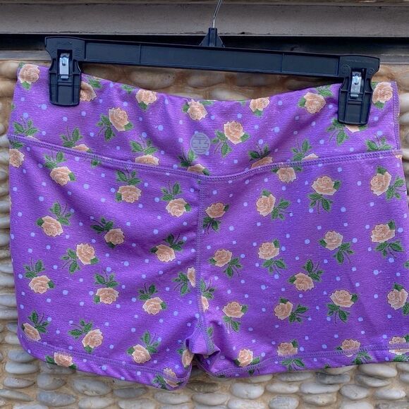 IAB MFG I Am Becoming Purple Floral Print 3-Inch No Ride Shorts Size L/10 EUC! - Picture 2 of 4
